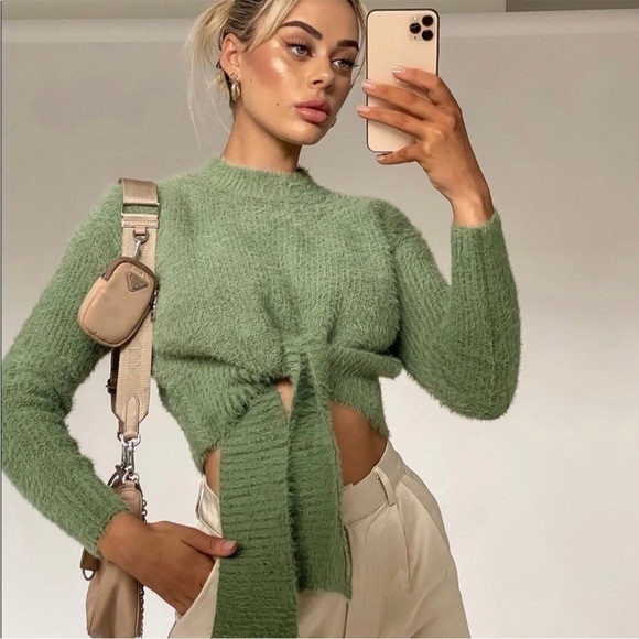 Princess Polly Green Winslow Fuzzy Soft Tie Front Jumper Sweater XS Small - Picture 1 of 11